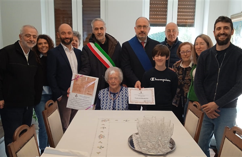 Festa dei cento anni della Signora GAMBARUTO Paola Antonia